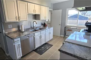 1416 Fieldstone Dr, Dayton, OH 45414 - Photo 14