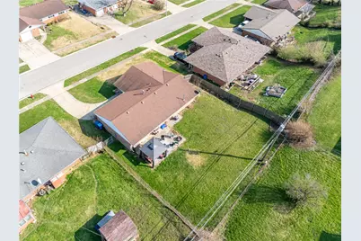 7021 Bascombe Drive, Huber Heights, OH 45424 - Photo 30