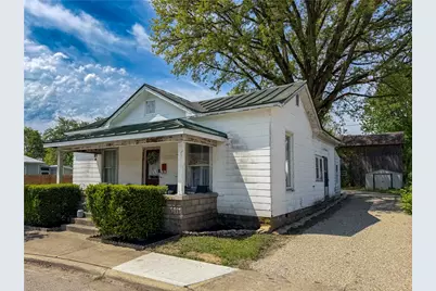 225 S Franklin Street, Eaton, OH 45320 - Photo 2