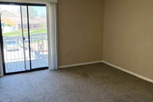 7857 Betsy Ross Cir, Washington Twp, OH 45459 - Photo 6