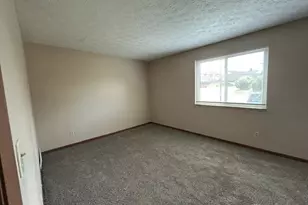 750 Gordon Smith Blvd, Hamilton, OH 45013 - Photo 6