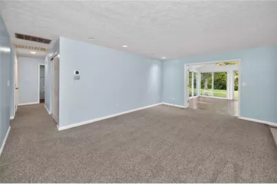 2749 Hemphill Road, Kettering, OH 45440 - Photo 32