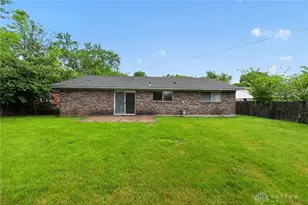 4436 Procuniar Dr, Huber Heights, OH 45424 - Photo 2