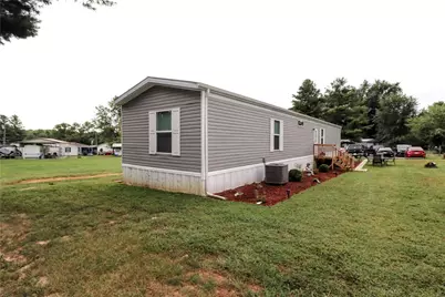 11515 Dundee Drive, Hillsboro, OH 45133 - Photo 6