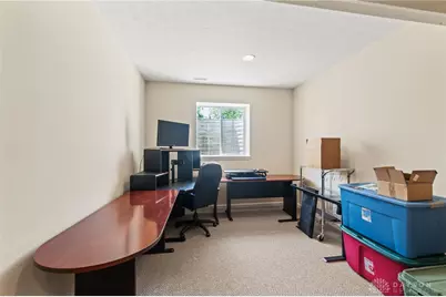 679 Towncrest Drive, Beavercreek, OH 45434 - Photo 68