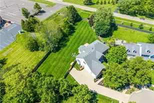 679 Towncrest Dr, Beavercreek, OH 45434 - Photo 4