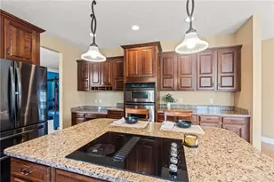 679 Towncrest Dr, Beavercreek, OH 45434 - Photo 26