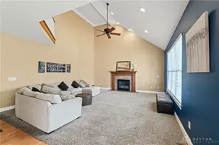679 Towncrest Dr, Beavercreek, OH 45434 - Photo 8