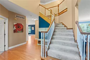 679 Towncrest Dr, Beavercreek, OH 45434 - Photo 6