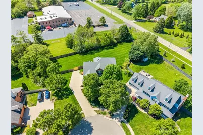 679 Towncrest Drive, Beavercreek, OH 45434 - Photo 6