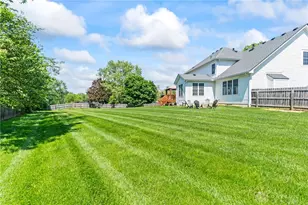 679 Towncrest Dr, Beavercreek, OH 45434 - Photo 66