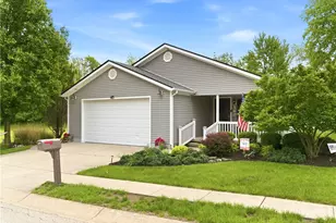 560 Park Hills Crossing, Fairborn, OH 45324 - Photo 2