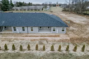 4528 W Ridgewood Rd, Moorefield Twp, OH 45503 - Photo 24
