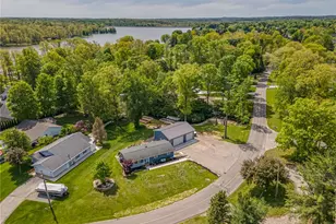 206 Lakengren Dr, Eaton, OH 45320 - Photo 1