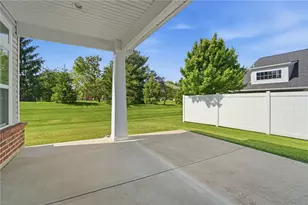 637 Angler Ct, Beavercreek, OH 45430 - Photo 54