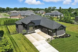 1943 Horseshoe Bend, Dayton, OH 45458 - Photo 68