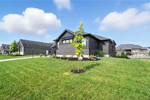 1943 Horseshoe Bend, Dayton, OH 45458 - Photo 8