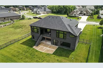 1943 Horseshoe Bend, Dayton, OH 45458 - Photo 6