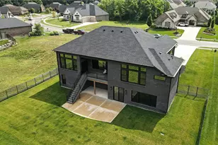 1943 Horseshoe Bend, Dayton, OH 45458 - Photo 6
