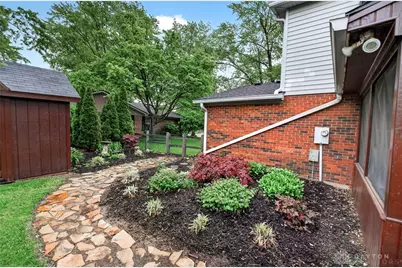 391 Roselake Drive, Centerville, OH 45458 - Photo 42