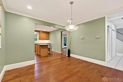 391 Roselake Drive, Centerville, OH 45458 - Photo 10