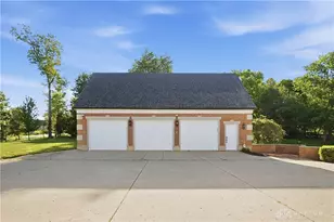1619 Grand Portage Trail, Beavercreek Twp, OH 45385 - Photo 34