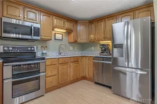 9398 Shawhan Dr, Centerville, OH 45458 - Photo 6