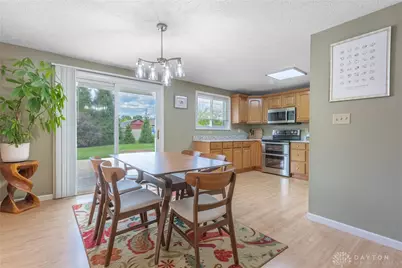 9398 Shawhan Drive, Centerville, OH 45458 - Photo 8