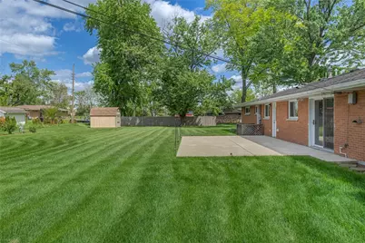 9398 Shawhan Drive, Centerville, OH 45458 - Photo 24