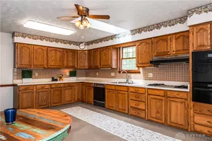 20 W Walnut St, Phillipsburg, OH 45354 - Photo 16