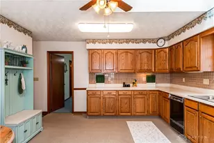 20 W Walnut St, Phillipsburg, OH 45354 - Photo 18