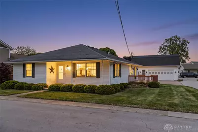 20 W Walnut Street, Phillipsburg, OH 45354 - Photo 2