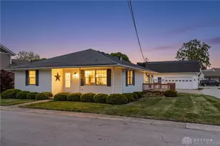 20 W Walnut St, Phillipsburg, OH 45354 - Photo 2