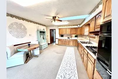 20 W Walnut Street, Phillipsburg, OH 45354 - Photo 12