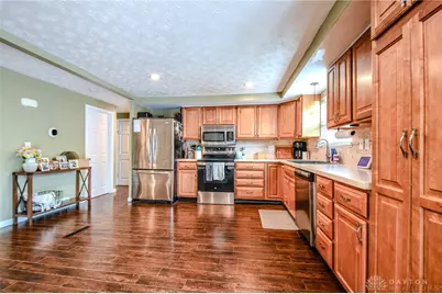4674 Nowak Avenue, Huber Heights, OH 45424 - Photo 14
