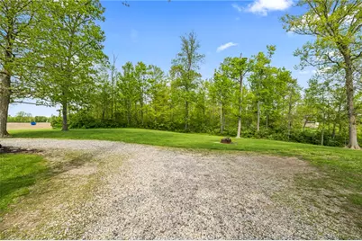 7377 Preble County Line Road, Gratis Twp, OH 45327 - Photo 28