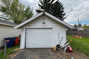 125 Belleaire Ave, Springfield Twp, OH 45503 - Photo 10