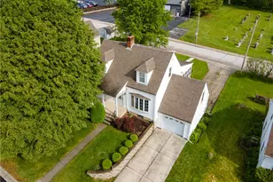 126 Parkwood Dr, West Milton, OH 45383 - Photo 4