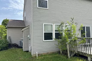 6654 Greeley Ave, Huber Heights, OH 45424 - Photo 4