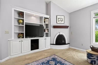 2298 Crestridge Drive, Butler Twp, OH 45414 - Photo 16