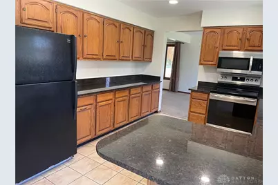 5037 Mud Run Road, Bath Twp, OH 45387 - Photo 8