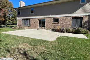5037 Mud Run Rd, Bath Twp, OH 45387 - Photo 16