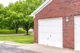 2640 Netherland Dr, Beavercreek, OH 45431 - Photo 38