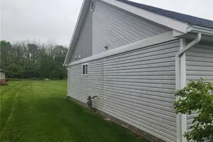 702 Fenview Dr, New Carlisle, OH 45344 - Photo 4