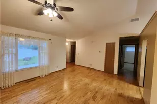 702 Fenview Dr, New Carlisle, OH 45344 - Photo 16