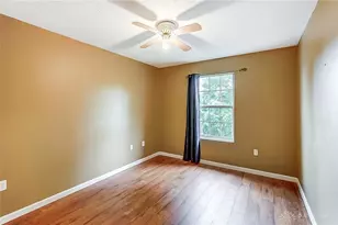 2327 Polo Park Dr, Dayton, OH 45439 - Photo 18