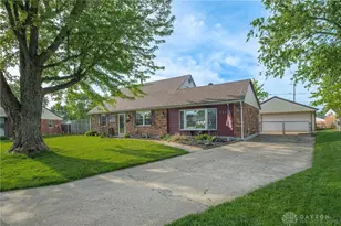 7718 Redbank Ln, Huber Heights, OH 45424 - Photo 1