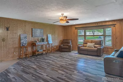 7718 Redbank Lane, Huber Heights, OH 45424 - Photo 10
