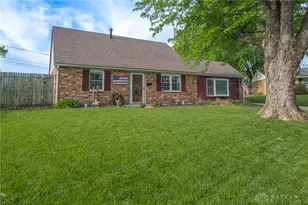 7718 Redbank Ln, Huber Heights, OH 45424 - Photo 2