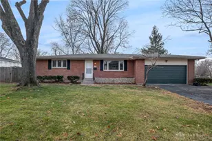 420 Stoneybrook Dr, Kettering, OH 45429 - Photo 1
